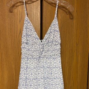 Blue and White Patterned Sleeveless Dress